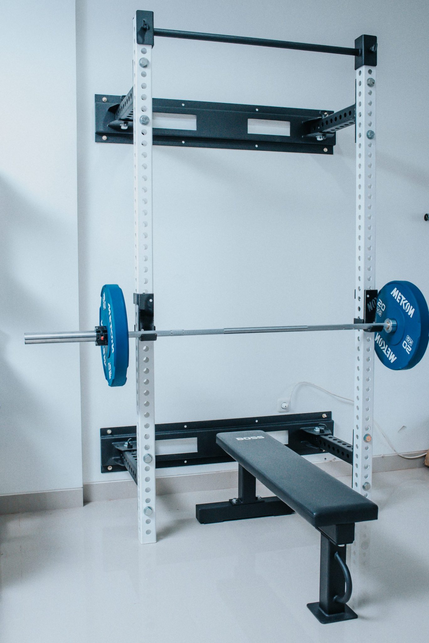 Foldable Wall Mounted Squat Rack - Image 2