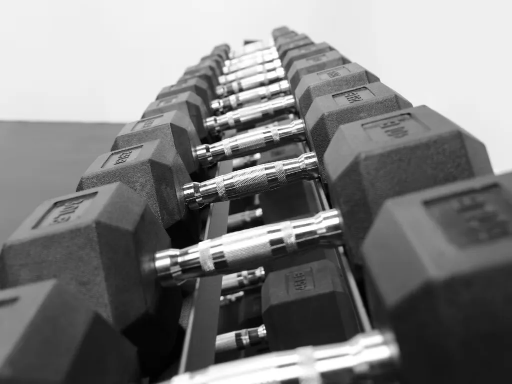 RB570 5-70lb Rubber Hex Dumbbell Set - Image 3