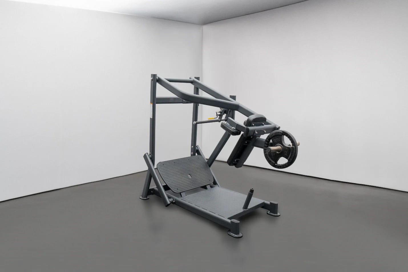 CF8137 Pendulum Squat - Image 3