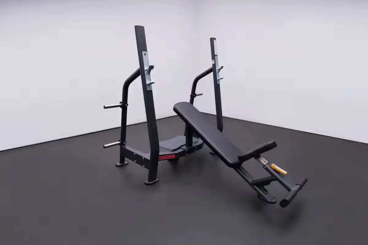 G252 Olympic Incline Bench - Image 3