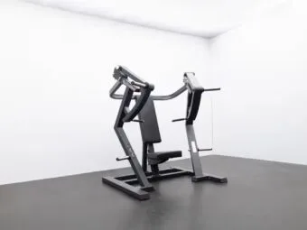 GR801 Chest Press